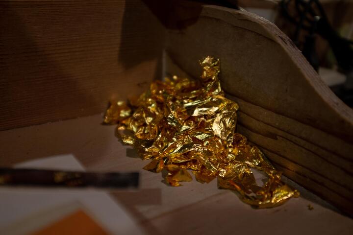 Gold leaf
